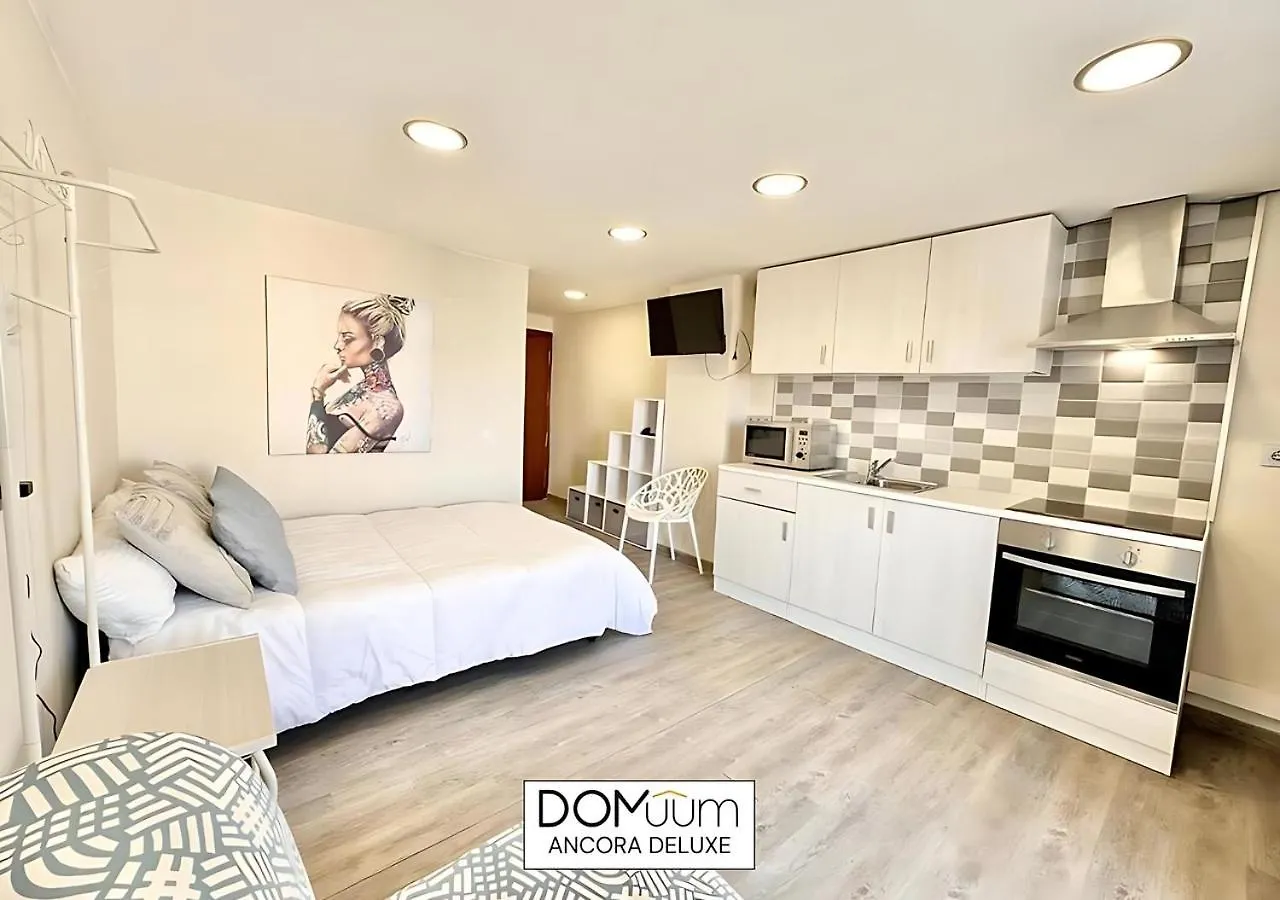 Domuum Holidays La Pineda